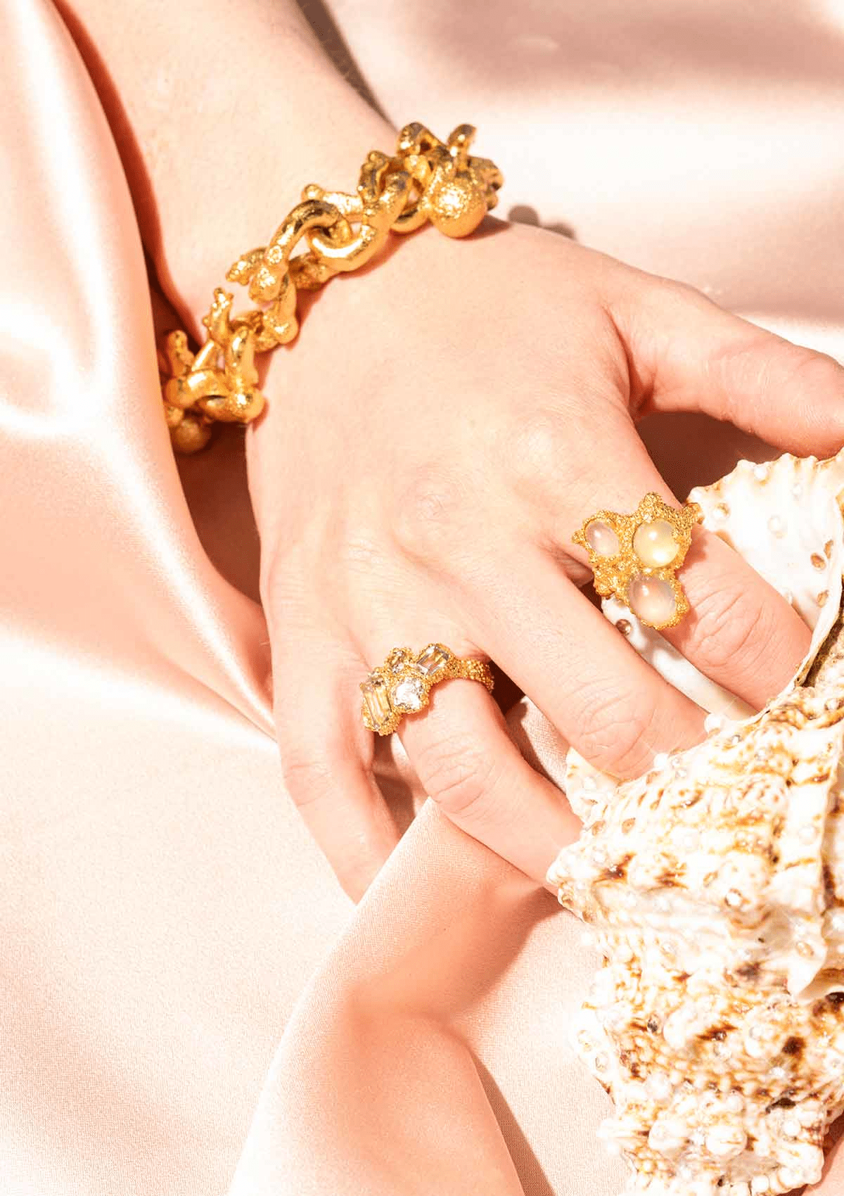 BONE ARMBÅND FORGYLDT