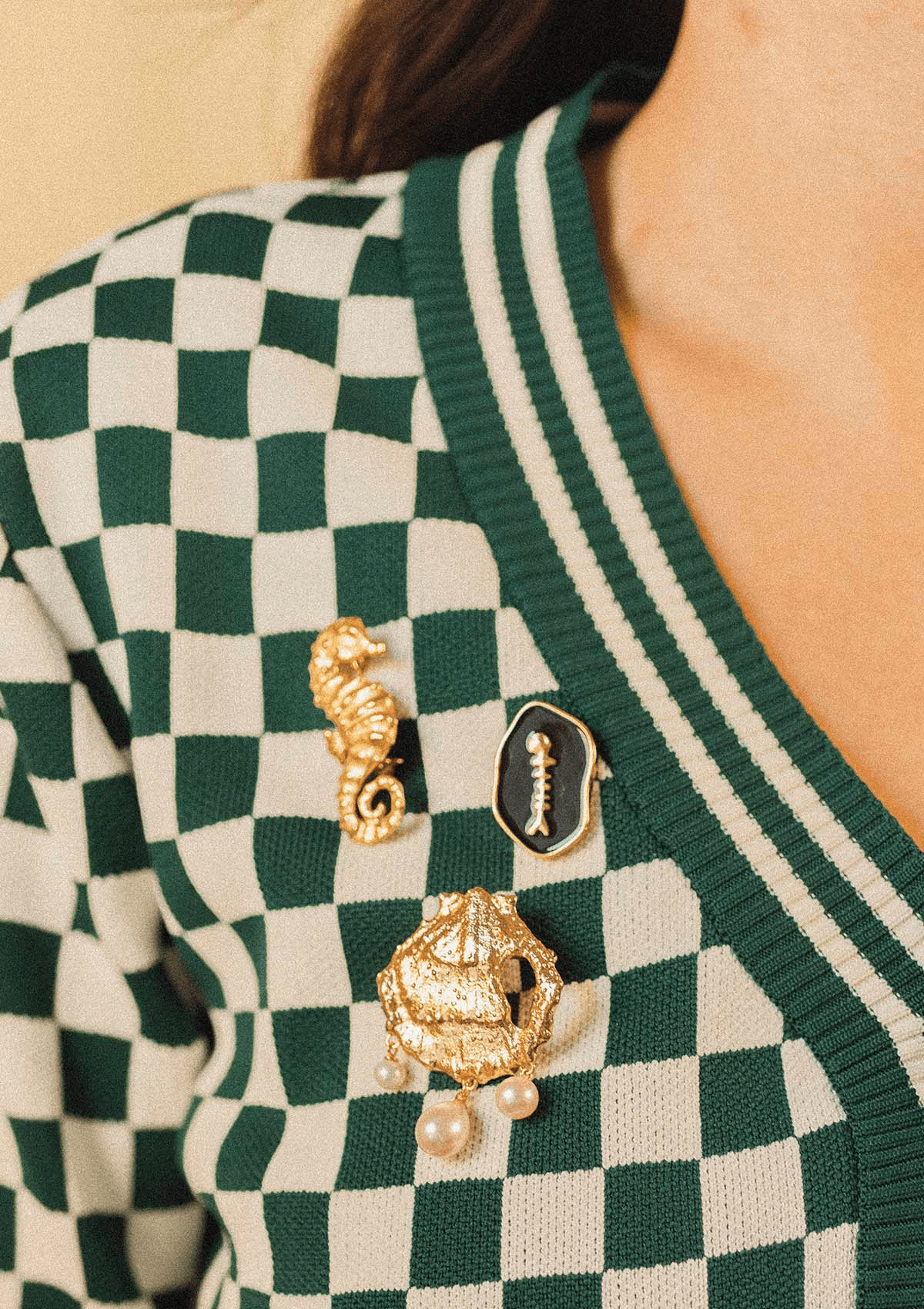 SHELLSONG BROCHE FORGYLDT