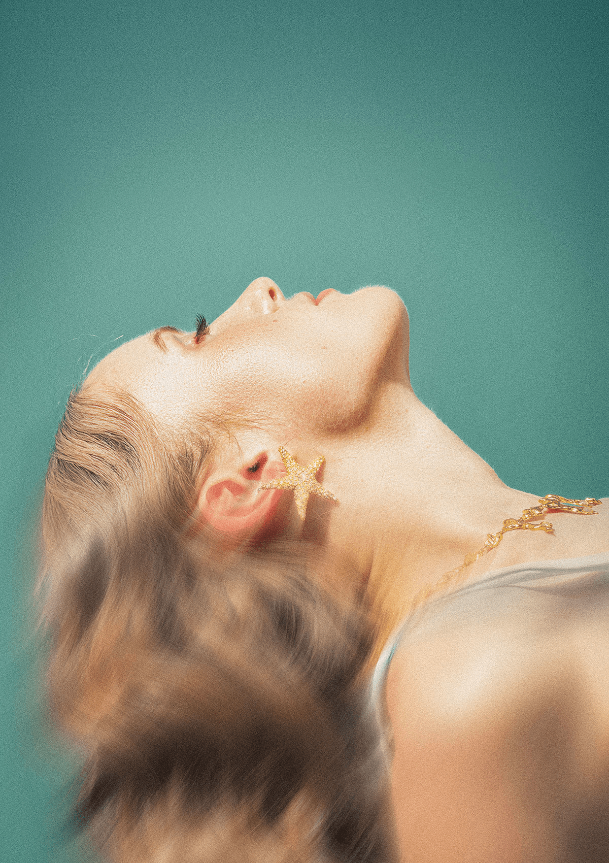 SIREN ELEGY EARRINGS GILDED SINGLE LIGTH YELLOW FORGYLDT
