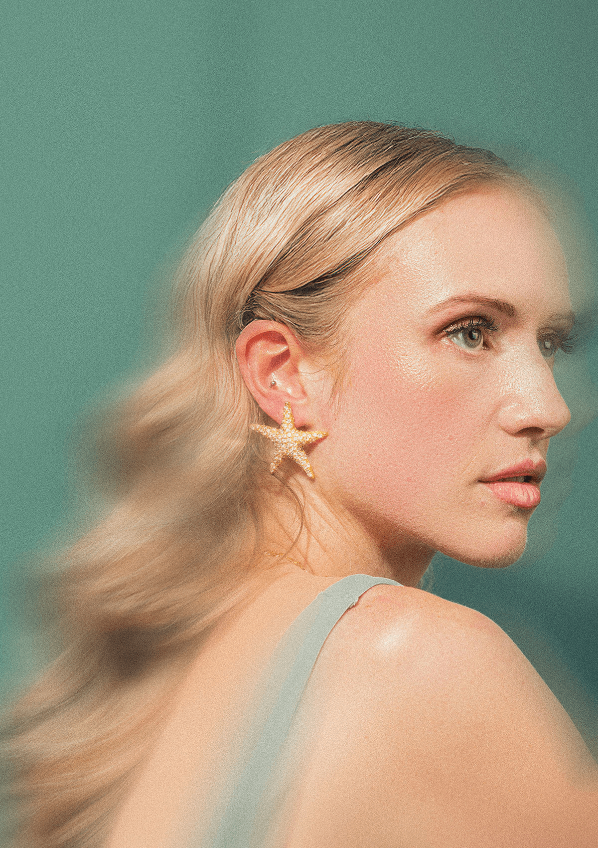 SIREN ELEGY EARRINGS GILDED SINGLE LIGTH YELLOW FORGYLDT