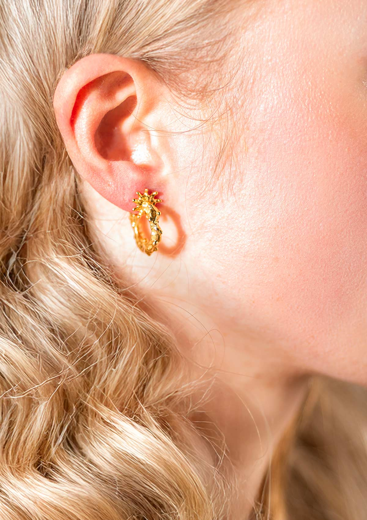 SOLAR DRIP HOOPS GILDED FORGYLDT