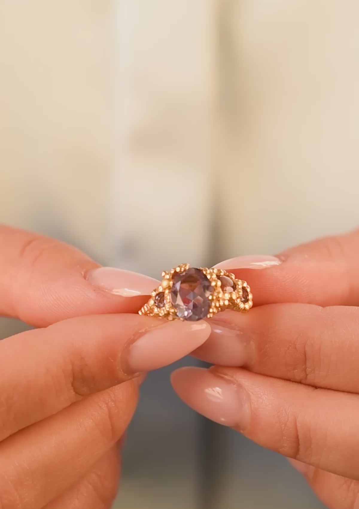 MOONLIT SECRET RING PINK AMETYST FORGYLDT